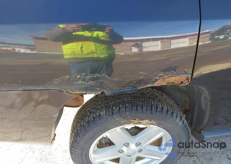 2008 Jeep Compass Sport z USA, uszkodzony, nr VIN 1J8FF47W78D749501